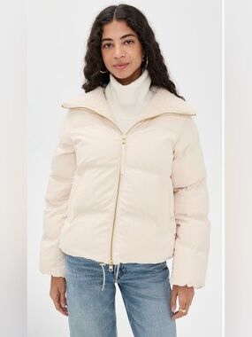 Varley Brackley Cord Puffer Jacket color Birch
Size Small